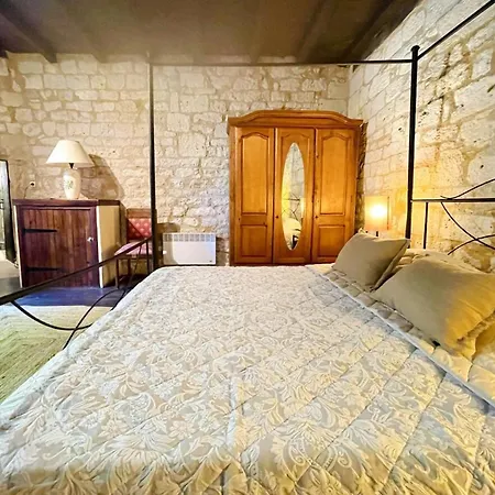Chateau With Pool And Golf Course Willa Sadillac