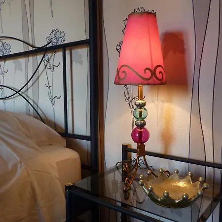 فيلة Chateau De Sadillac