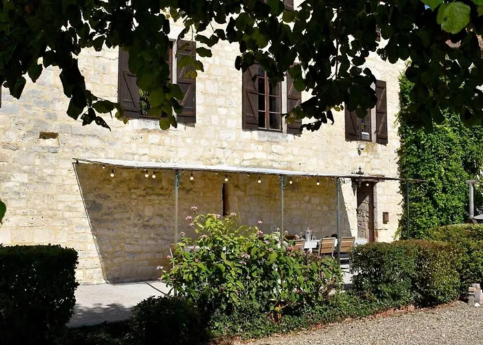 Chateau De Villa *